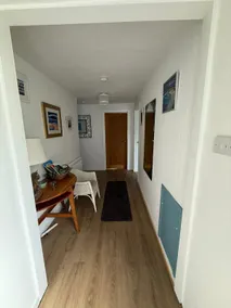 upper apartment, edward street - Image 4