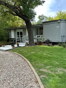 Mid-Century Modern Treehouse in Sherman, Texas - Image 4
