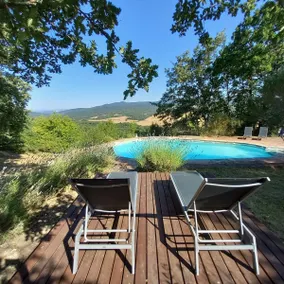 Characteristic agritourism accommodation with swimming pool - Image 2