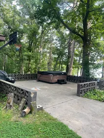 Hot tub, fishing, pool table, scenery, privacy! - Image 2