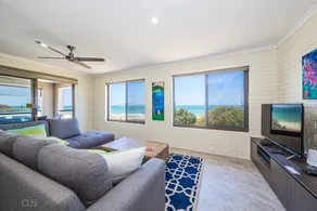One Of A Kind Beach Front Unit - Image 4