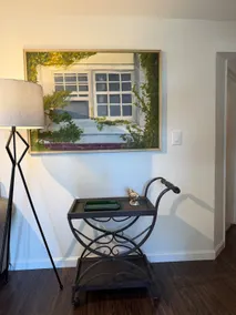 Beautifully Styled Garden Apartment - Image 5