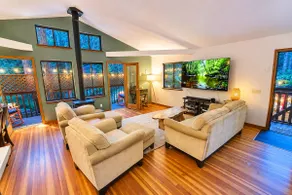 Guerneville~Hot Tub~Game Room~Dog Friendly~Russian River~WiFi!~Absolute Zen - Image 2