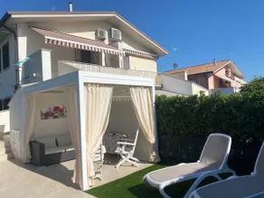 Rosalinde House - Image 2