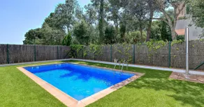 Villa Sierra with Private Pool - Image 5