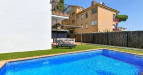 Villa Sierra with Private Pool - Image 4