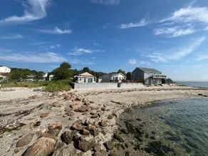 Sun & Shore Getaway - Image 2