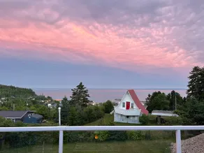 Alma's Bay View Cottage on the Hill - Image 3