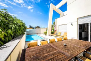 Villa Royale Trespalomas - Image 5
