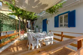 cozy house private parking and air conditioning - Image 3