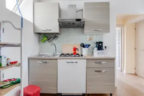 cozy house private parking and air conditioning - Image 5