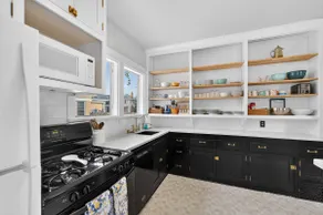 Historic Racine - Lovely Retreat Home - 3B/1.5B - Image 4