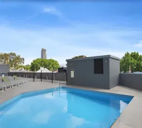 Beautiful Potts Point apt Prime Loc. Pool/carpark - Image 4