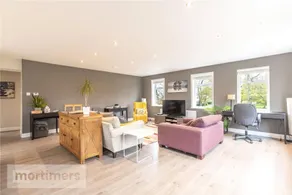 Spacious 2 Bed Ribble Valley Apartments - Image 5