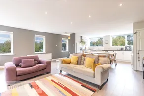 Spacious 2 Bed Ribble Valley Apartments - Image 2