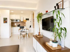 2-bedroom apartment - panoramic view and garage - Image 2