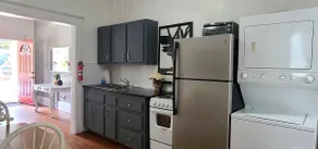 Eclectic Apt in West Midtown ATL - Image 4