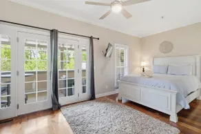 Luxe Condo in Old Town Bluffton + Elevator + Walkable to everything! - Image 5