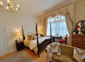 Grandview Melbourne Executive 2BR Apartment - Image 2