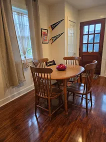 Fly Creek Guesthouse - Image 5
