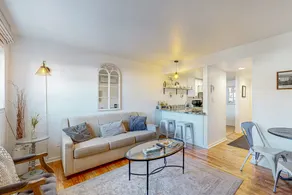 Historic 1BR Mountainview 1st-Floor | Patio - Image 2