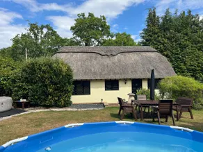 Stag Cottage New Forest Romantic Hideaway - Image 5