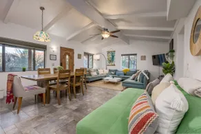Uptown House - Hot Tub, 5 min to Shops/Food/Trails - Image 5