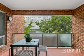 James Henty Apartments - Image 2
