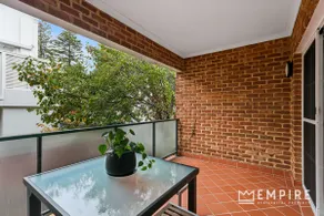 James Henty Apartments - Image 4