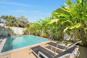 The Seahorse ~ Family & Pooch Friendly Home - Image 3