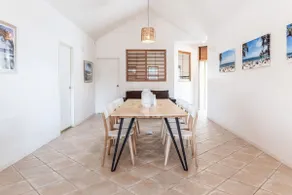 The Seahorse ~ Family & Pooch Friendly Home - Image 4