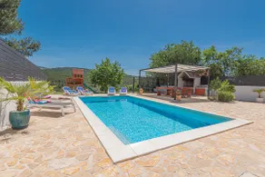 Villa R&B heated pool - Image 5