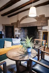 Charming apartment at the Manoir de Lossulien - Image 4