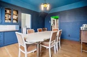 1910 Vintage Ranch House with beautiful views - Image 4