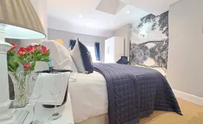 Ironbridge View Townhouse - WINNER 2026 UK MOST PICTURESQUE SELF-CATERING HOLIDAY HOME & 2026 SELF-CATERING ACCOMMODATION OF THE YEAR - Image 2