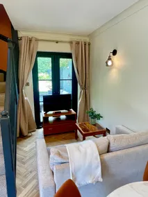 Self Contained Two Bed Annexe with Private Access - Image 4
