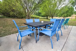 Half Mi to Yacht Club: Home by Perry Lake! - Image 3