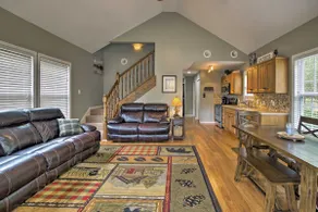 Half Mi to Yacht Club: Home by Perry Lake! - Image 2