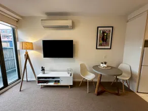 Your haven in the heart of Fitzroy. - Image 2