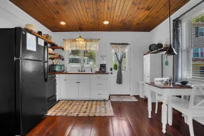 Golden Valley Cottage-Amish Country Views+Walkable - Image 4