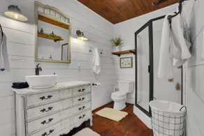 Golden Valley Cottage-Amish Country Views+Walkable - Image 5