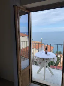 Dea Del Borgo Feriehus med havudsigt - Image 2