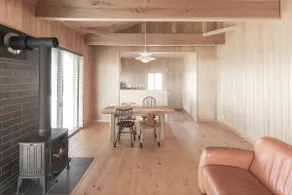 Large windows overlook the ocean! A rental villa made of natural materials in front of a quiet harbor: Amakusa Retreat House - Image 3