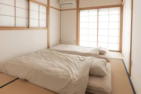 Large windows overlook the ocean! A rental villa made of natural materials in front of a quiet harbor: Amakusa Retreat House - Image 5