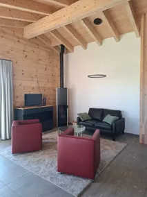 Cozy log cabin apartment with garden - Image 2