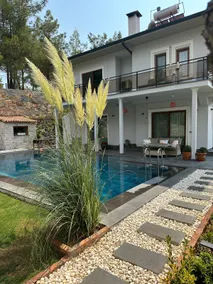 Quiet Forest Villa | Family Friendly - Image 2