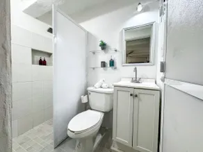 ”Casa Tranquilina” Mid Island - Ground Floor - Image 5