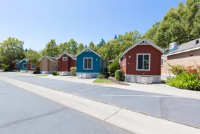 One Bedroom Cottage Along the Napa River - Image 2