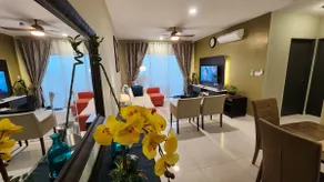 Aldridge Residence Tropical Luxe Suite - Image 4