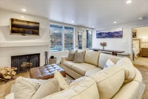 Fifth Avenue # 2: 3 BR / 2 BA ejerlejlighed i Aspen, 8 sovepladser - Image 2